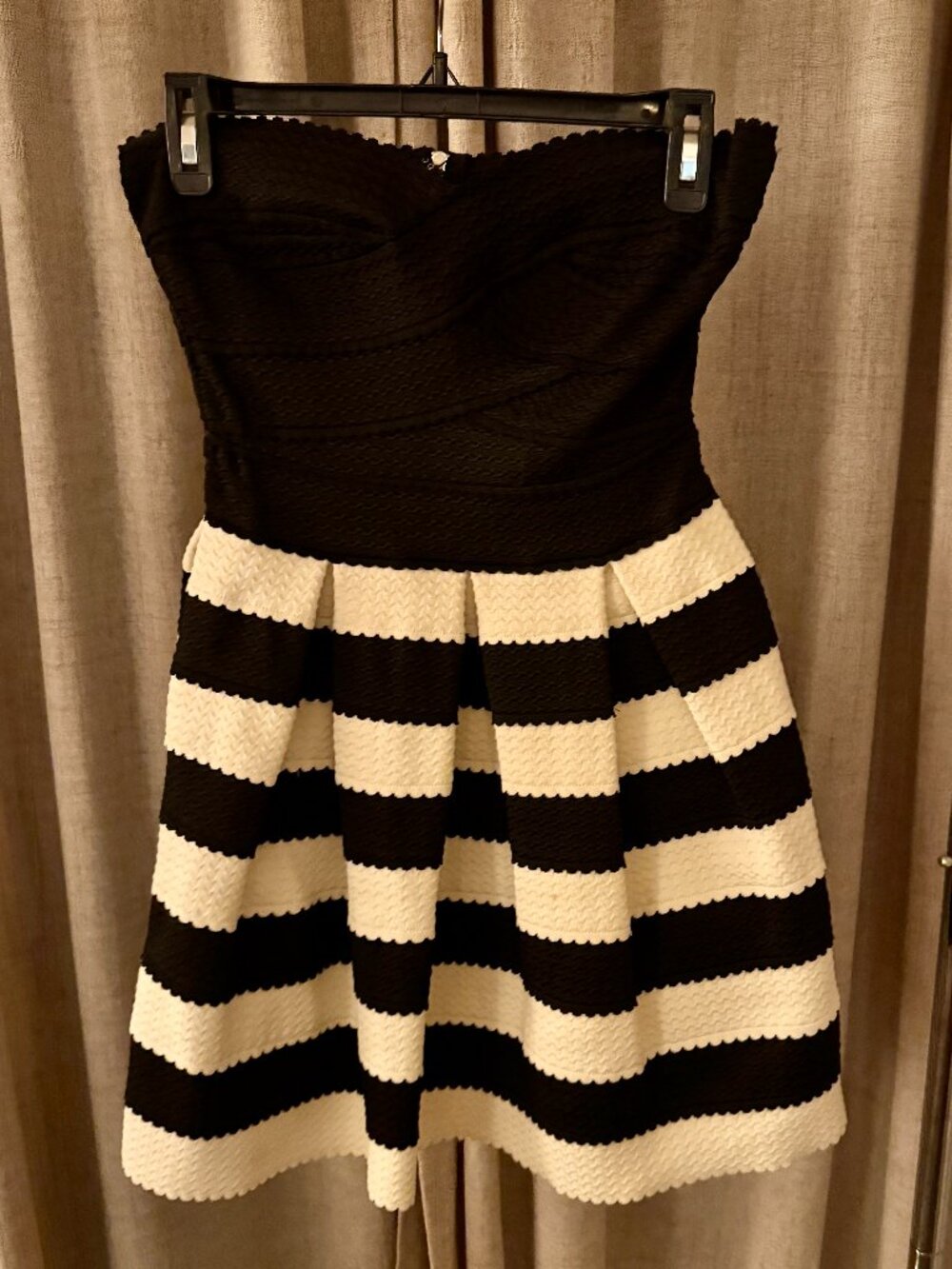Black and White Teeze Me Dress Small